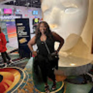 Meet your Posher, Nicole